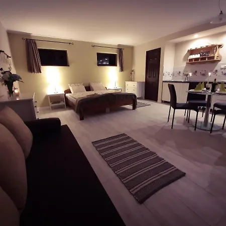 Orsegi Katicas Vendeghaz *